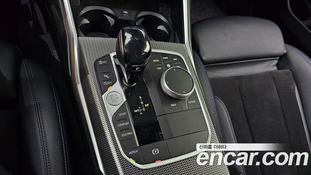 BMW 3 Series 2021 — ფოტო 9/20