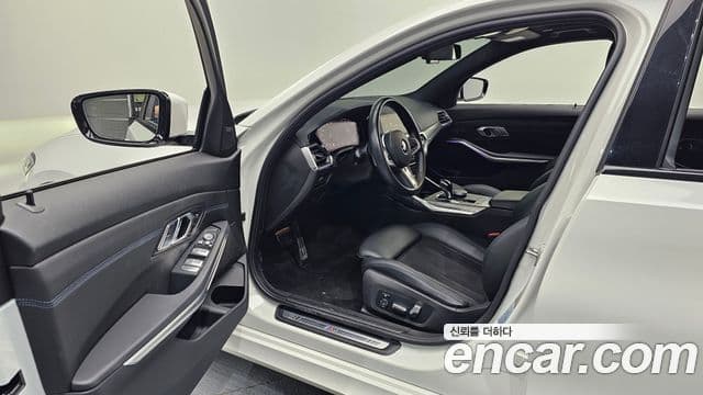 BMW 3 Series 2021 — ფოტო 10/20