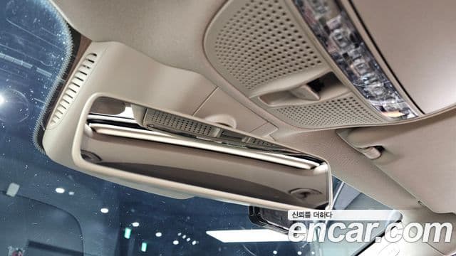 Mercedes-Benz E-Class 2018 — Şəkil 17/20