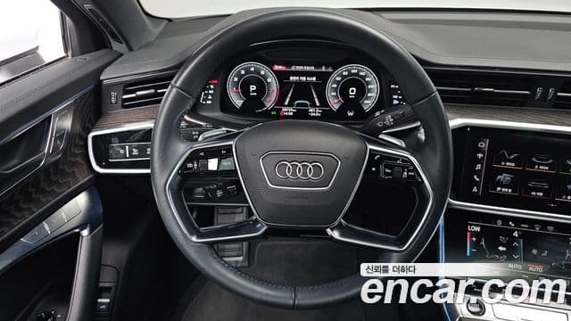 Audi A6 2021 — Фото 13/20