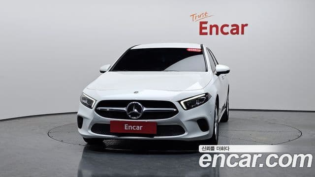 Mercedes-Benz A-Class 2020 — ფოტო 3/20