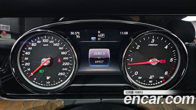 Mercedes-Benz E-Class 2019 — Şəkil 6/20