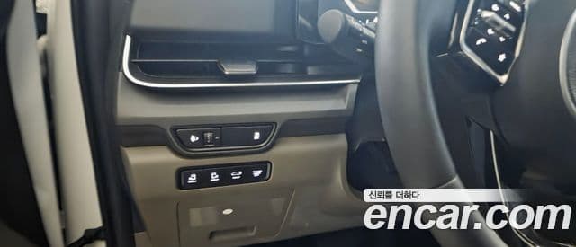 Kia Carnival 2024 — ფოტო 8/8