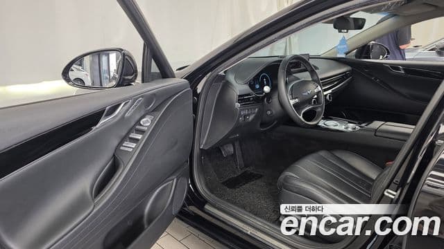 Genesis Electrified G80 2021 — Şəkil 10/20