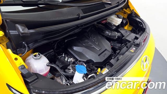 Hyundai Staria 2023 — Şəkil 6/20