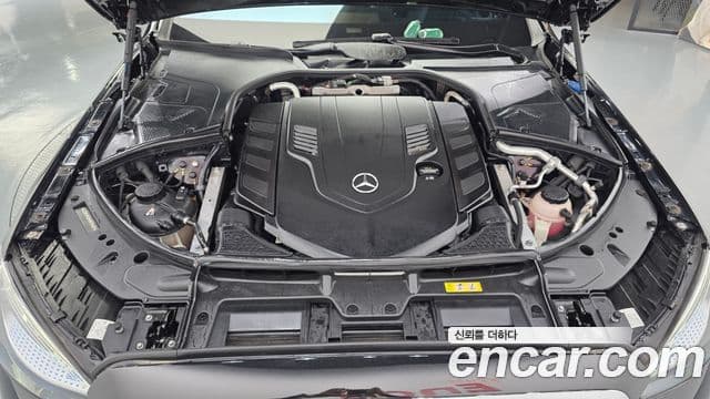 Mercedes-Benz S-Class 2021 — Photo 31/33