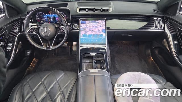 Mercedes-Benz S-Class 2021 — Photo 20/33