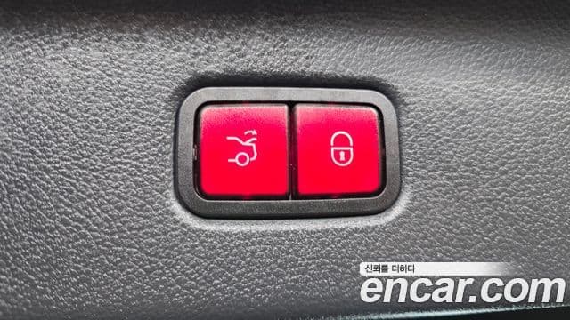 Mercedes-Benz S-Class 2021 — Photo 32/33