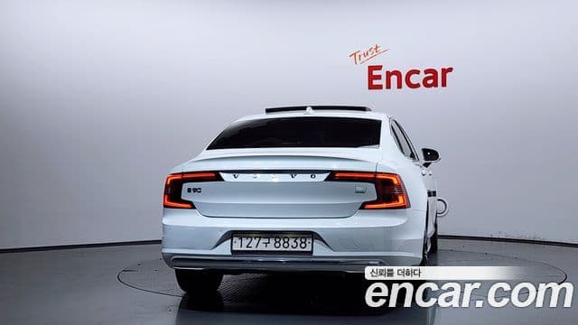 Volvo S90 2021 — Şəkil 4/20