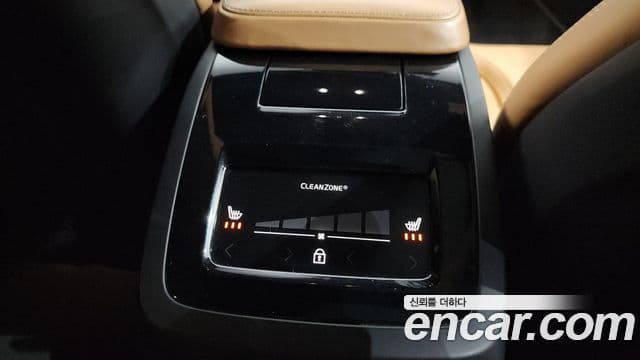 Volvo S90 2021 — ფოტო 11/36