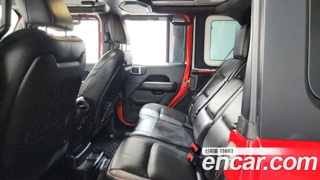 Jeep Wrangler 2019 — Фото 11/20