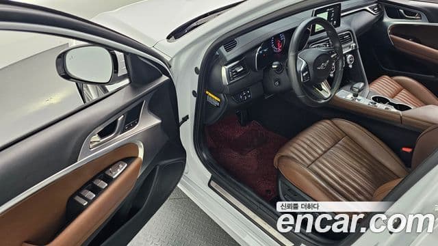 Genesis G70 2019 — ფოტო 10/20