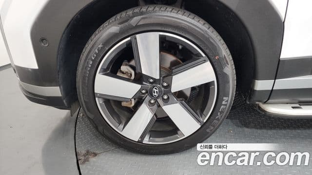 Hyundai Santa Fe 2023 — Şəkil 5/20