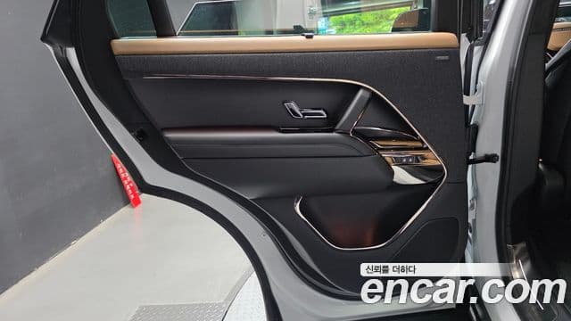 Land Rover Range Rover Sport 2025 — Photo 30/30