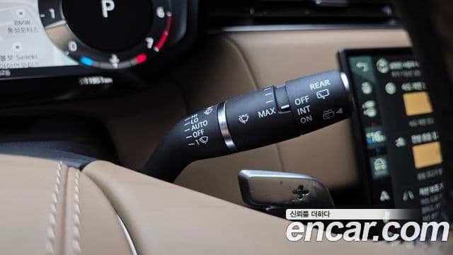 Land Rover Range Rover Sport 2025 — Photo 13/30