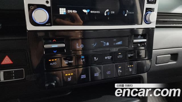 Hyundai Staria 2025 — ფოტო 18/20