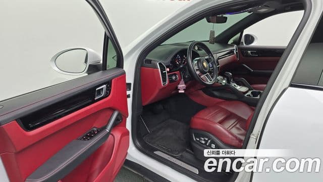 Porsche Cayenne 2019 — Şəkil 20/20