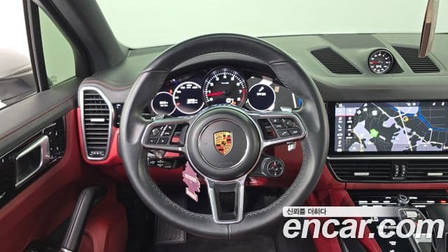 Porsche Cayenne 2019 — Şəkil 15/20