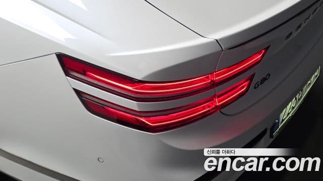 Genesis G80 2024 — Photo 16/31