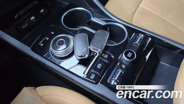 Kia K5 2020 — Şəkil 9/20