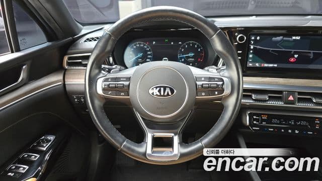 Kia K5 2020 — Şəkil 12/20