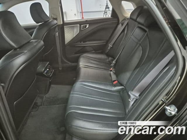 Kia K8 2021 — ფოტო 8/18
