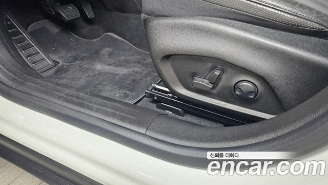 Jeep Renegade 2022 — Photo 27/31