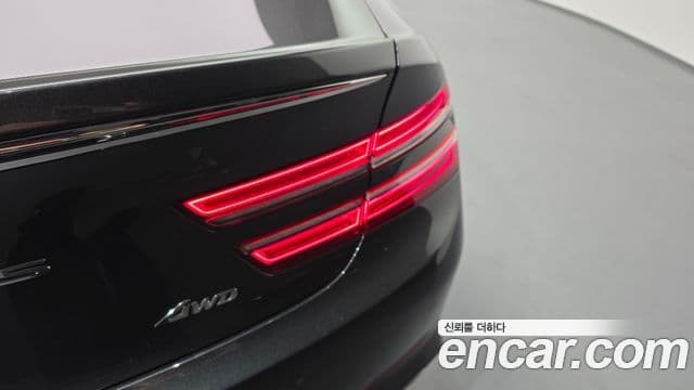 Genesis G80 2021 — ფოტო 14/34