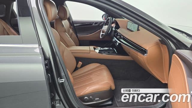 Genesis G80 2021 — ფოტო 27/34