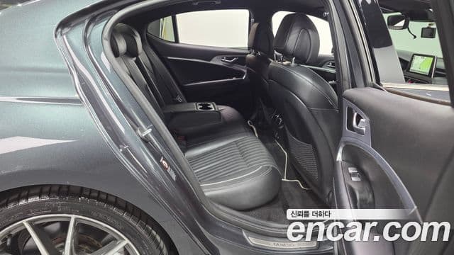 Genesis G70 2019 — Şəkil 11/20