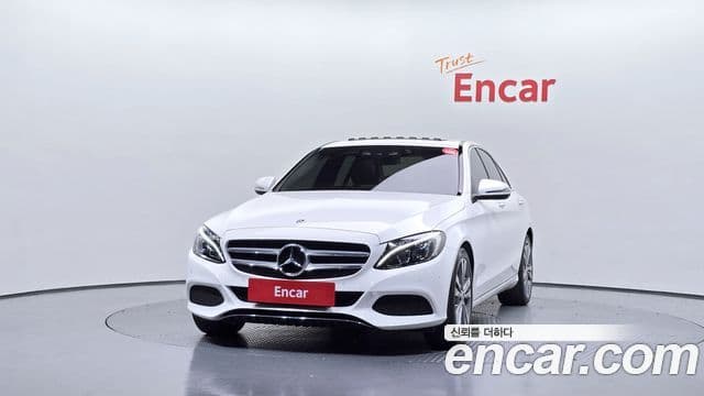Mercedes-Benz C-Class 2018 — Фото 3/20