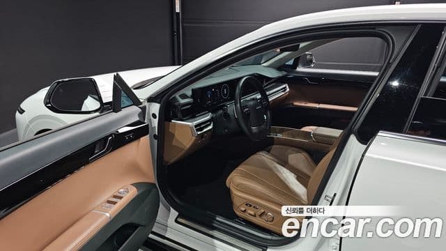 Hyundai Grandeur 2023 — Şəkil 10/20
