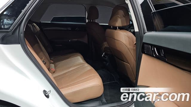 Hyundai Grandeur 2023 — Şəkil 11/20