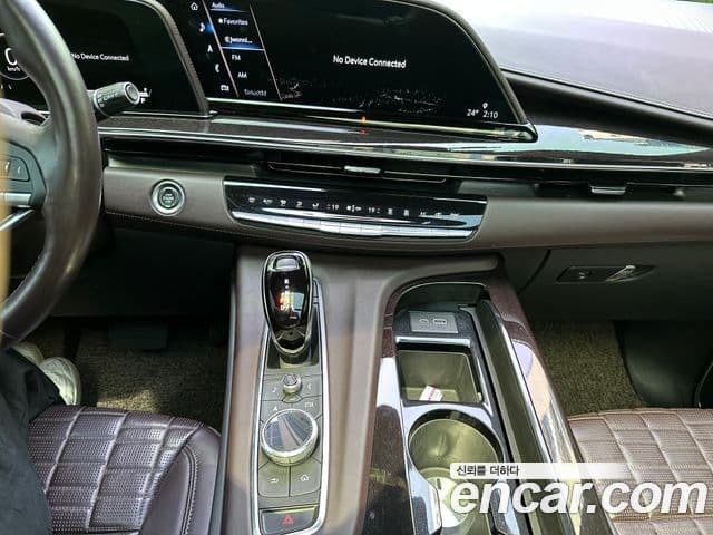 Cadillac Escalade 2021 — Şəkil 9/16