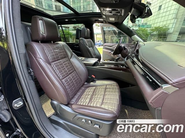 Cadillac Escalade 2021 — Şəkil 11/16