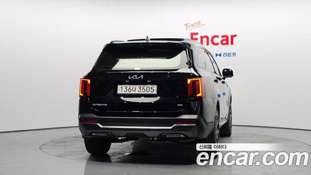 Kia Sorento 2024 — ფოტო 4/20