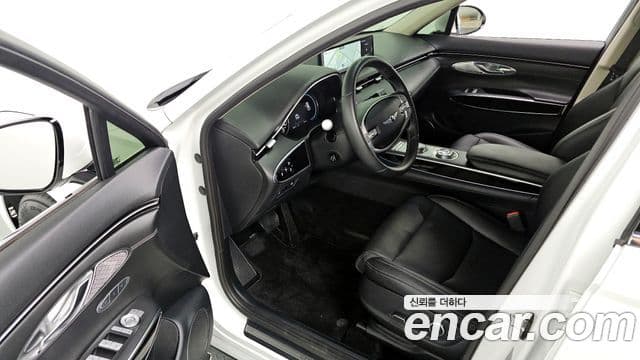 Genesis GV70 2022 — ფოტო 10/20