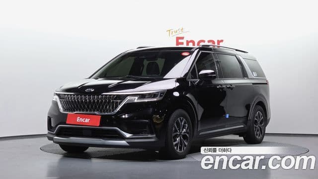 Kia Carnival 2021 — Фото 1/20
