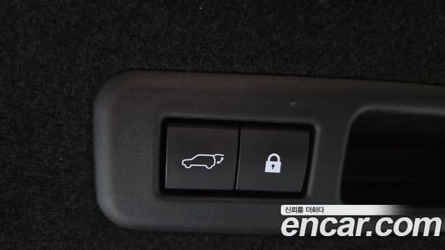 Lexus RX450h 2021 — Photo 22/33