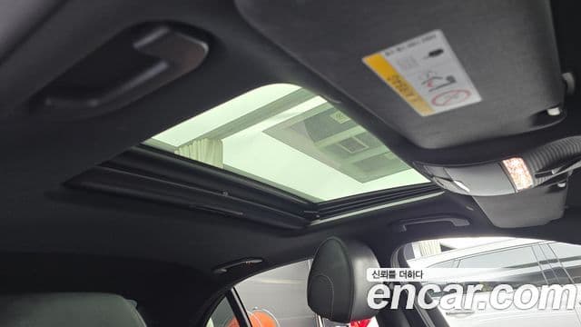 Mercedes-Benz E-Class 2022 — Şəkil 17/20