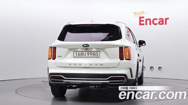 Kia Sorento 2021 — ფოტო 4/20