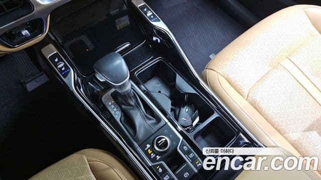 Kia Sorento 2021 — ფოტო 9/20