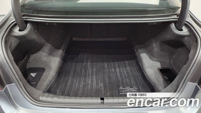 BMW 5 Series 2019 — Şəkil 20/20