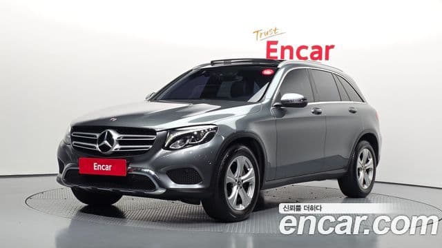 Mercedes-Benz GLC-Class 2018 — Şəkil 1/20