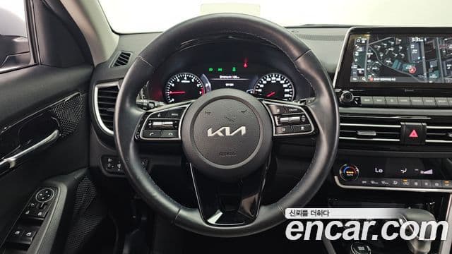 Kia Seltos 2022 — Şəkil 13/20
