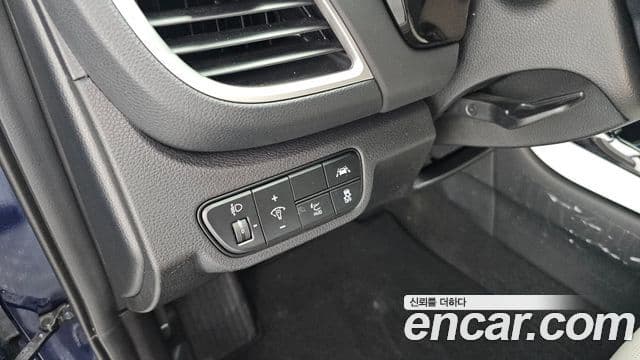 Kia Seltos 2022 — Şəkil 18/20