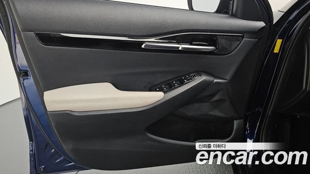 Kia Seltos 2022 — Şəkil 19/32
