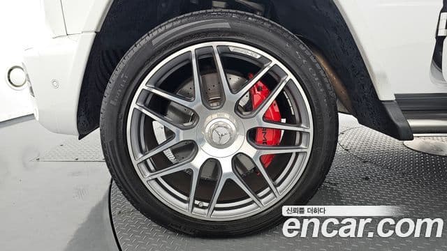 Mercedes-Benz G-Class 2021 — Photo 6/20