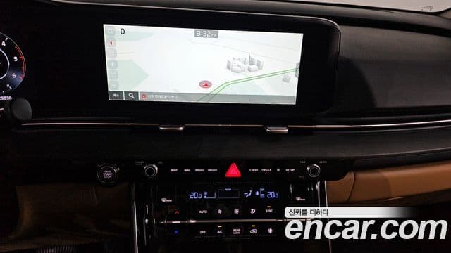Kia Carnival 2022 — Şəkil 14/20