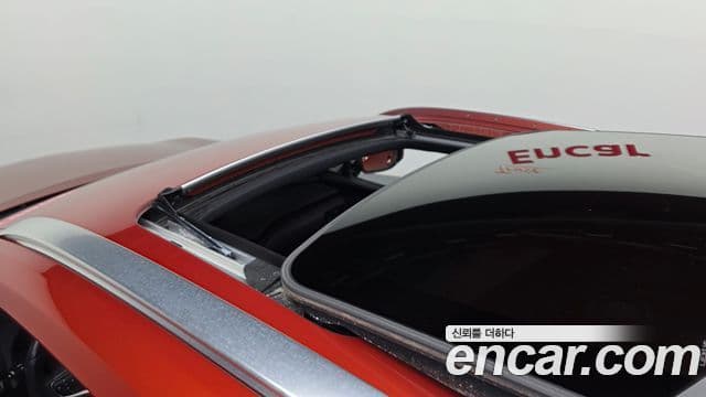 Lexus UX250h 2019 — Şəkil 19/20